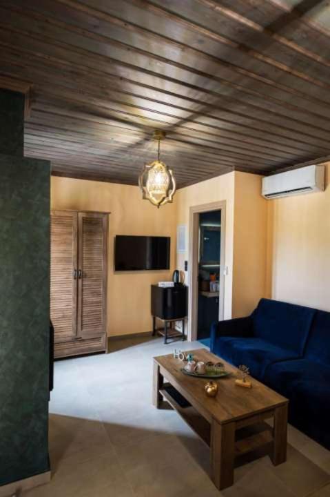 Hotel The Five Keys Monodendri Exterior foto