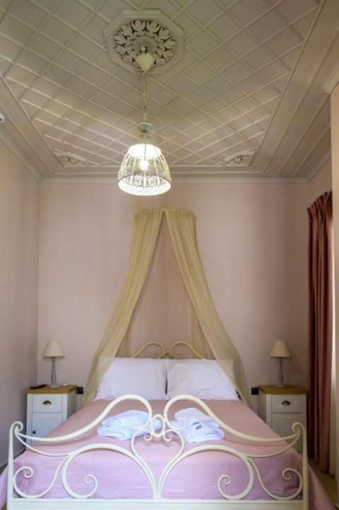 Hotel The Five Keys Monodendri Exterior foto